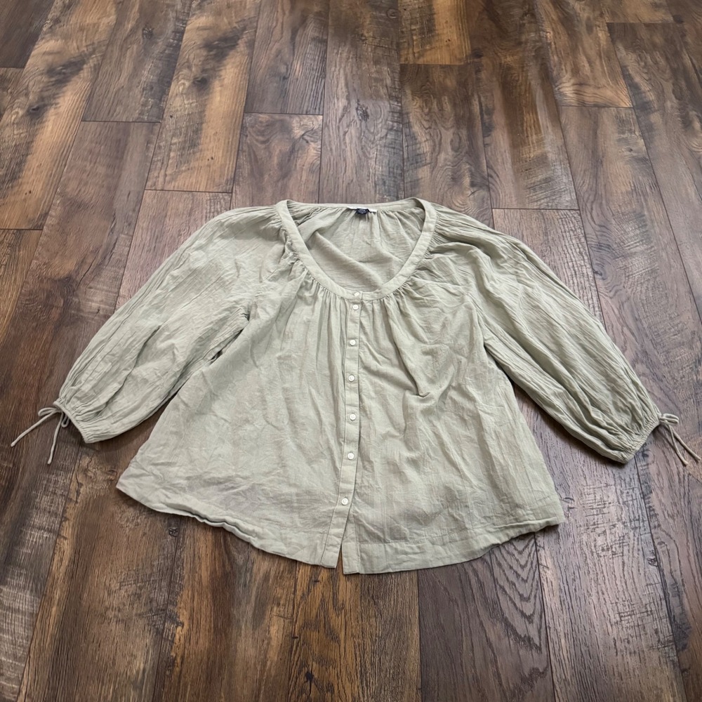 American Eagle Sage Green Cotton Gauze Button Front Peasant Blouse Small Cottage